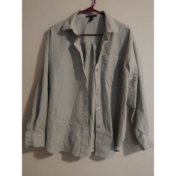 Forever 21 Men’s Striped Long Sleeve Button Up Green Shirt Size Medium - Picture 1 of 4